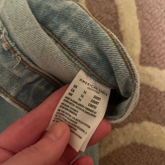 American Eagle Outfitters Light Blue High-Rise Wide Leg Jeans - Picture 7 of 8